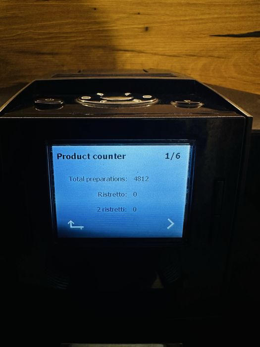 Jura F9 - aparat cafea automat espresor espressor