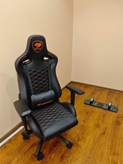 Игровое кресло Cougar Outrider S Black