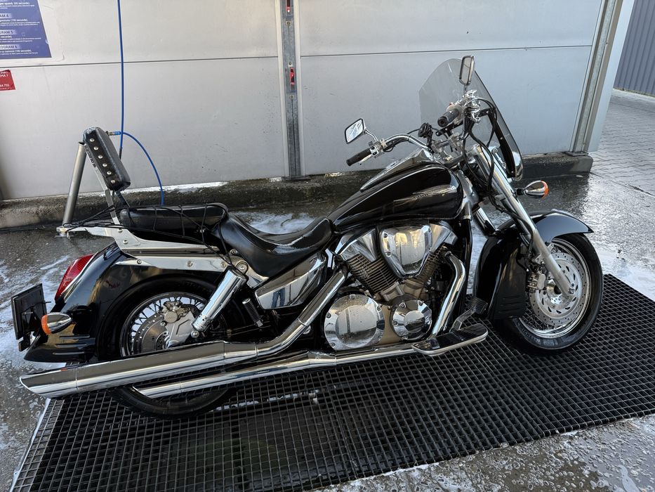 Cruiser Honda VTX 1300 2004 Stare foarte buna!