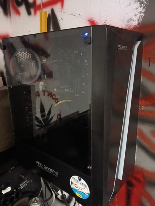 Vând sau schimb  pc gaming