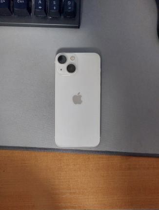 Iphone 13 mini Бял