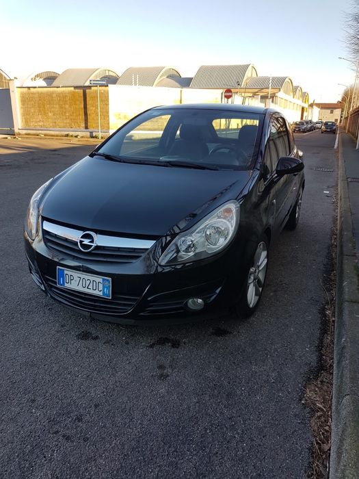 Opel Corsa Adam 1.2