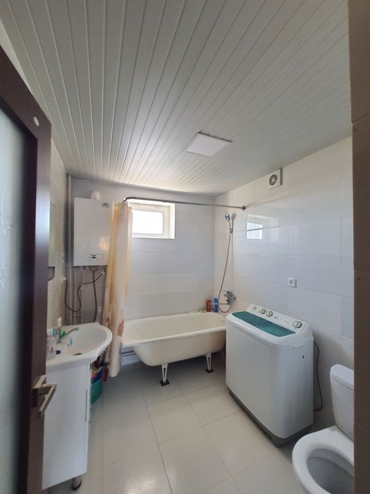 71kv.m 3 комнаты. Без посредников. Торг