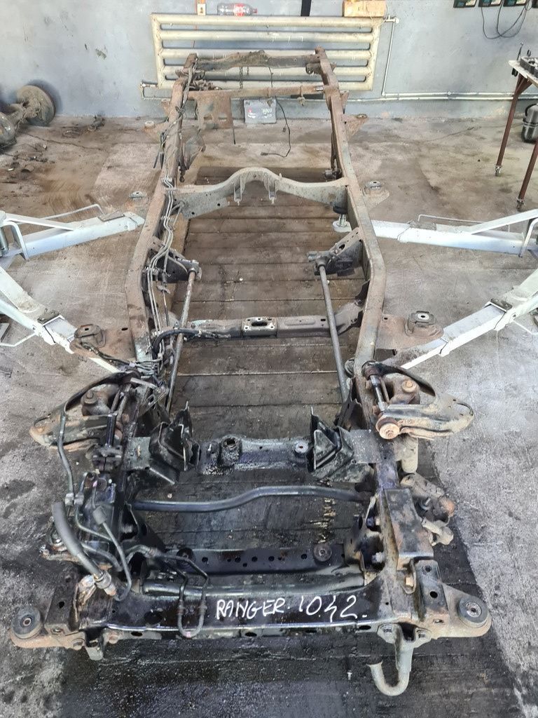 Sasiu Ford Ranger 3.0 D 2009 2006 - 2012 SUV (1042)