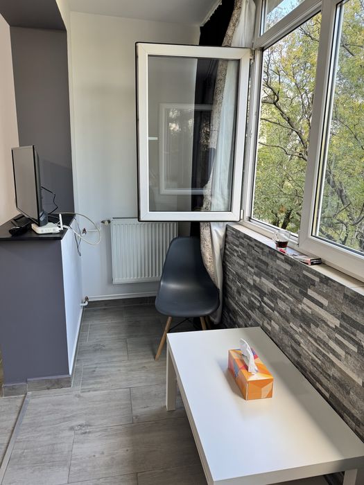 Garsoniera de inchiriat ,metrou Costin Georgian