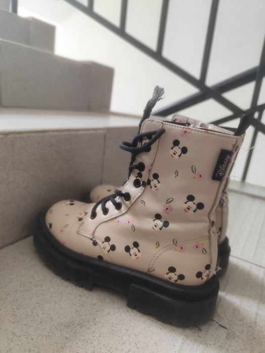 Детски ботушки ZARA