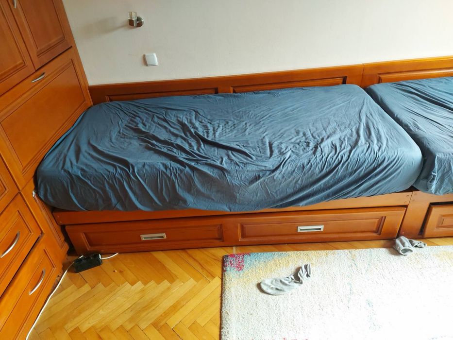 Мебели, легла, бюро и още