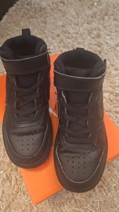 Детски кецове Nike Court Borough
Nike Court Bo