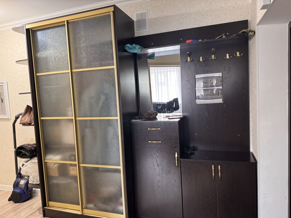 Продам прихожую Астана