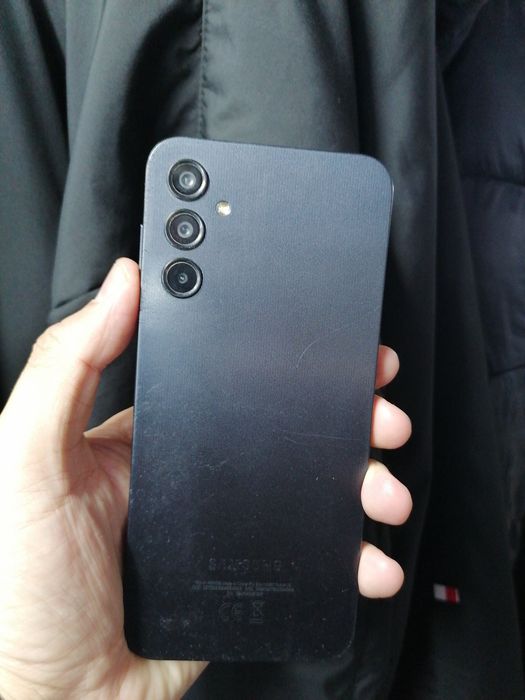 Самсунг А14/128г телефон