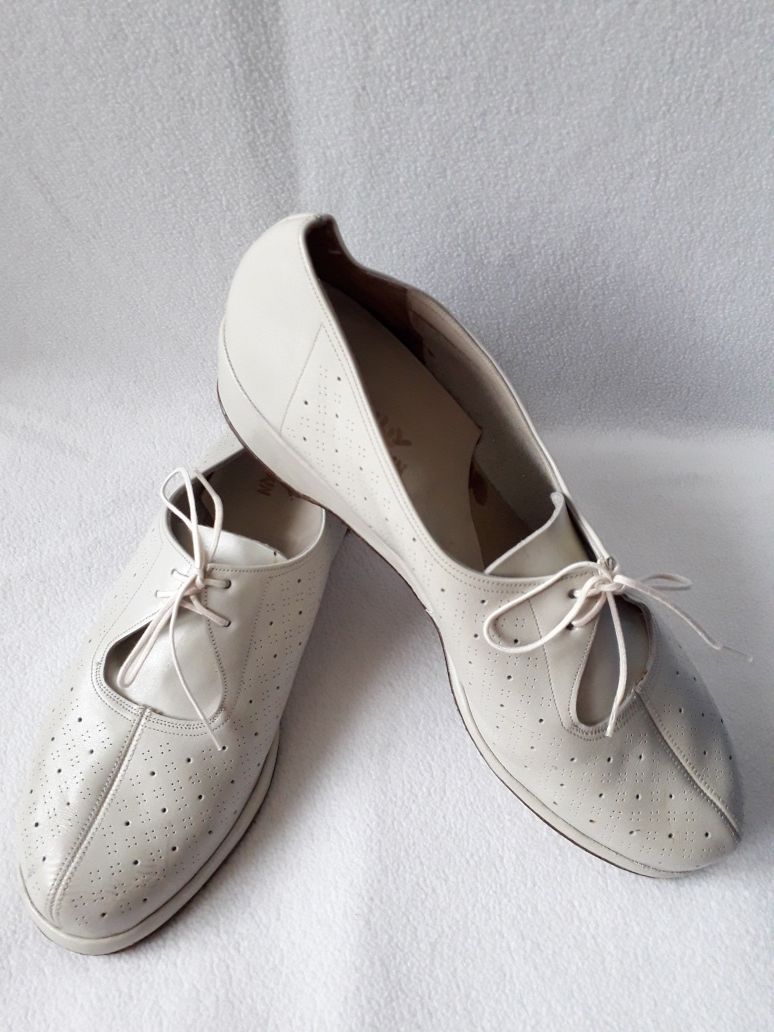 Pantofi vintage Bally Mandarin