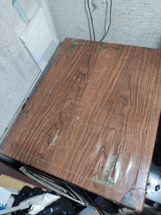 Сундук деревянный