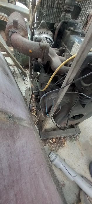 Motor diesel KUBOTA D722-E