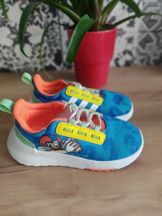 ОРИГИНАЛНИ бебешки маратонки Adidas Disney