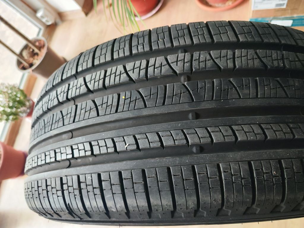 Pirelli Scorpion Verde All-Season Run Flat 255/55 R19 111H