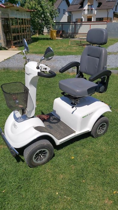 Scuter electric pentru seniori – EMHO 1, 4 roți, 1000 euro negociabil