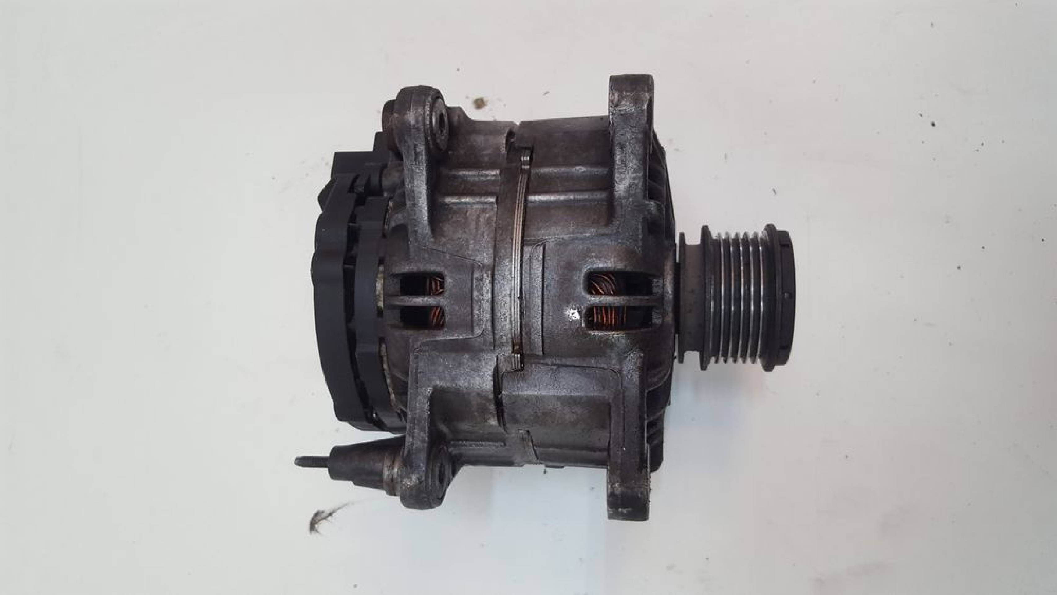 Alternator 120 A 1.9 ALH ATD AXR Golf 4 Bora Octavia 1 Leon 1M Audi A3