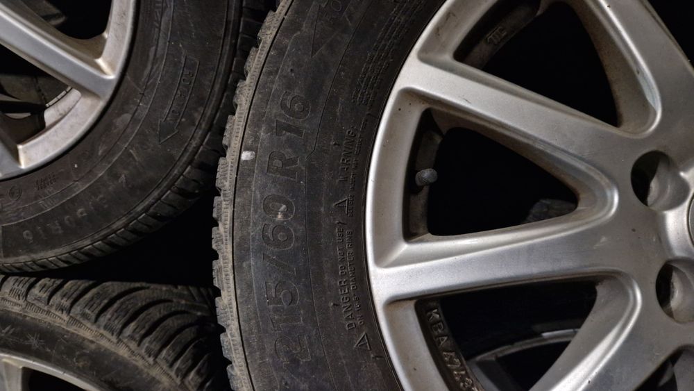 Jante pe 16 pentru Passat B8 cu anvelope de iarna 215/ 60/ R16