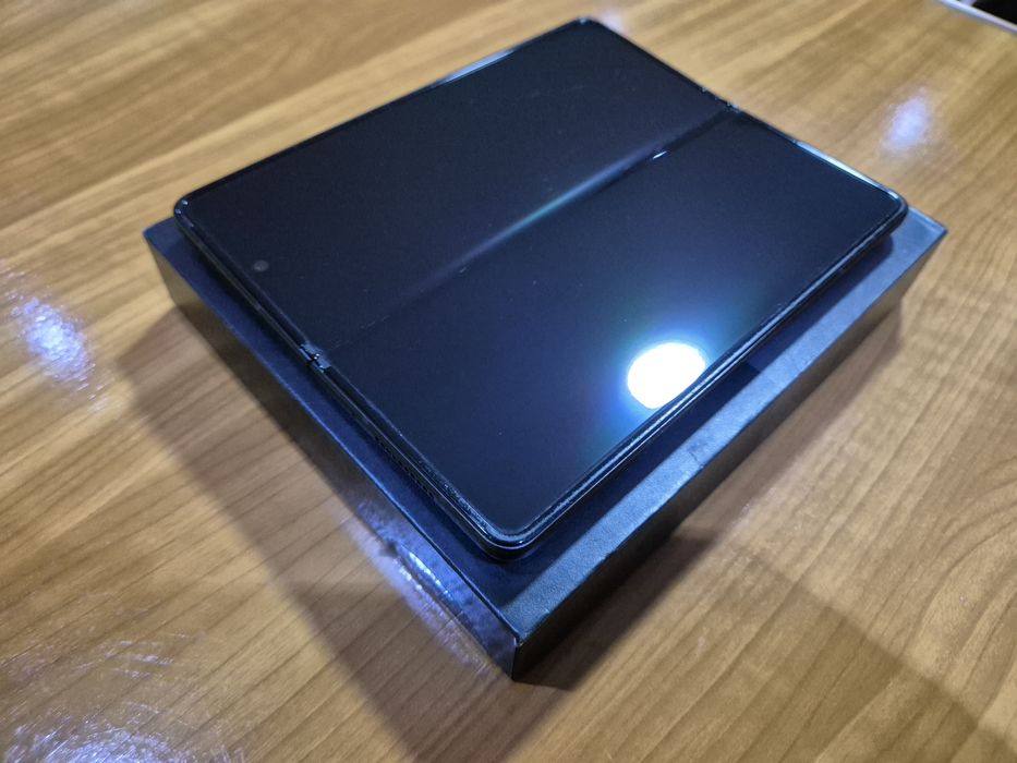 Samsung Galaxy Z Fold 3 5G
