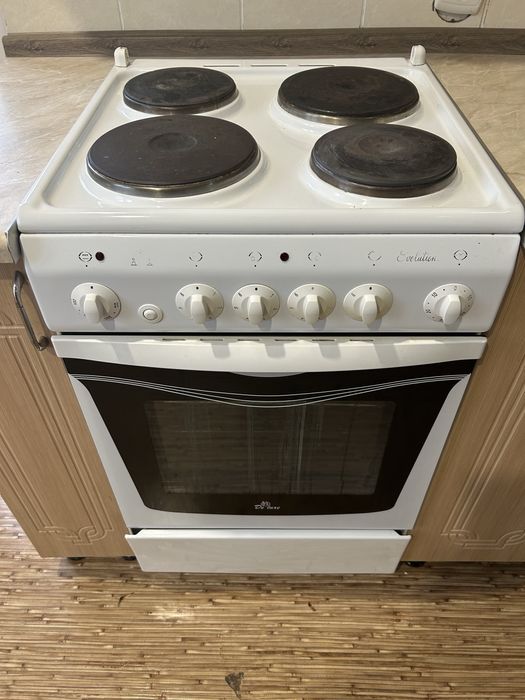 Плита электрическая с духовкой