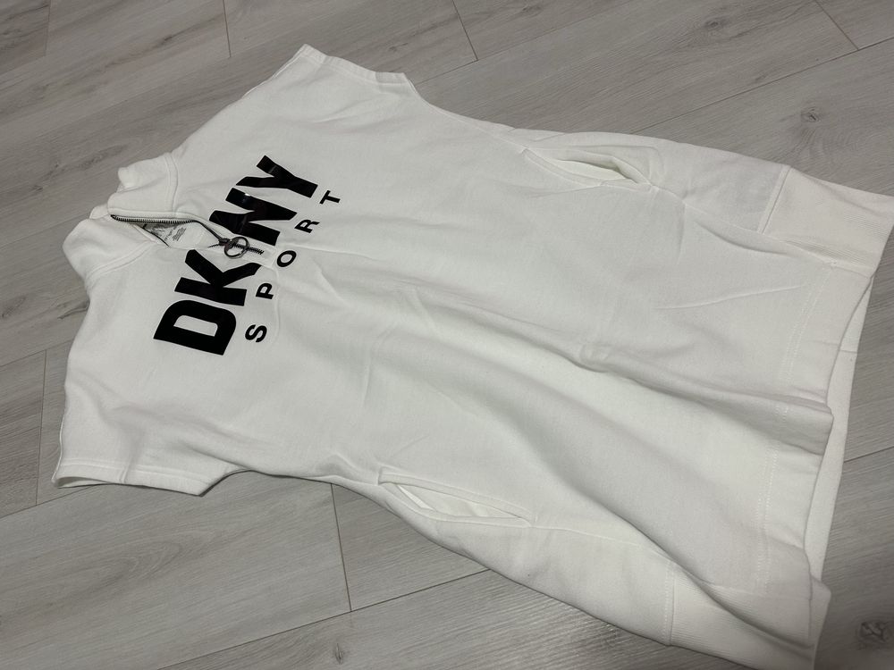 Спортна рокля DKNY