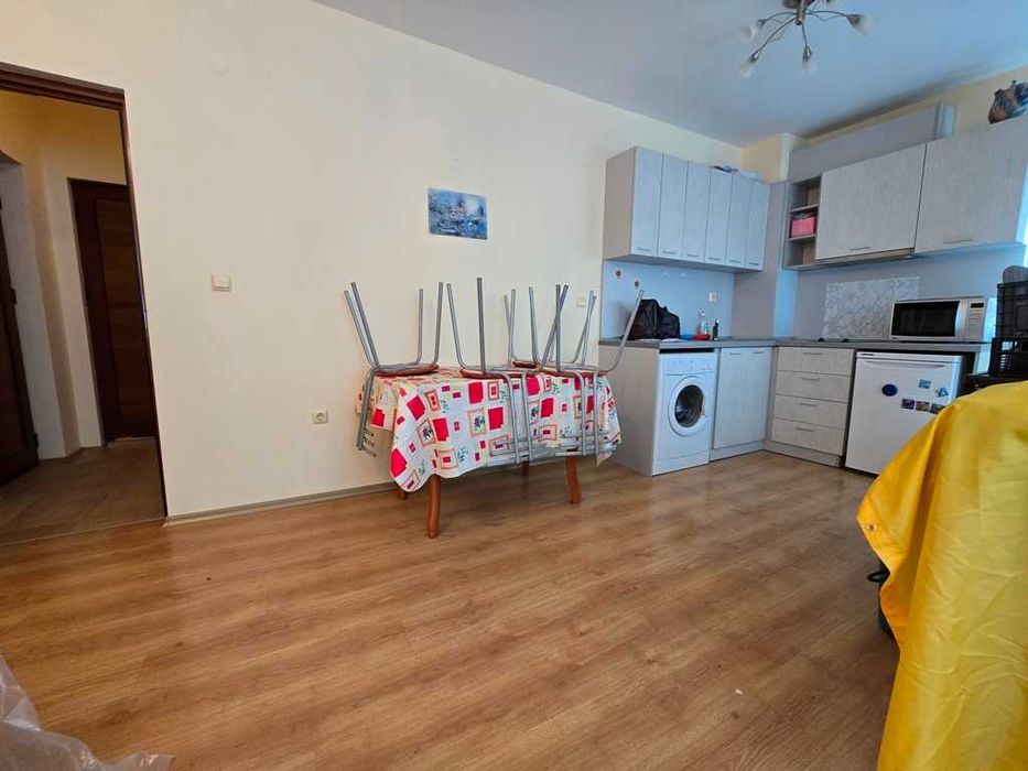 Продава се Двустаен апартамент в к.к. Слънчев бряг - 75 кв.м за 894 €/кв.м - Снимка #4