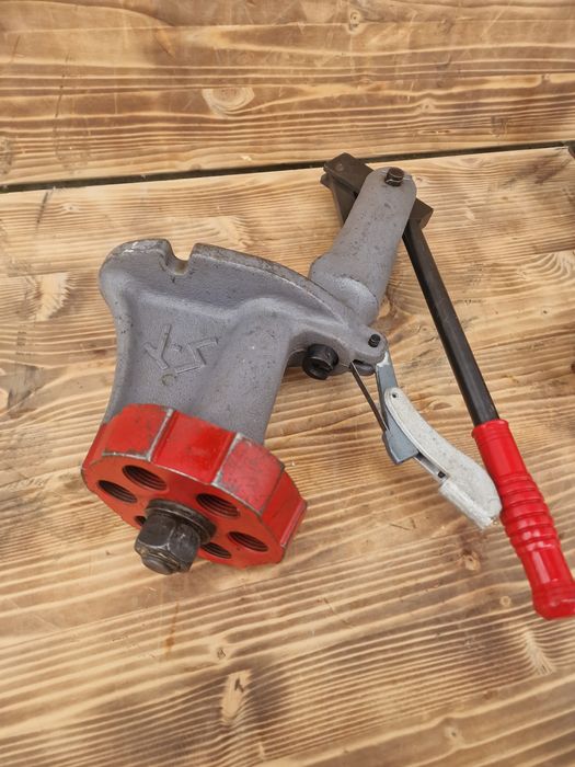 Prese cartuse glont Lyman, Pacific