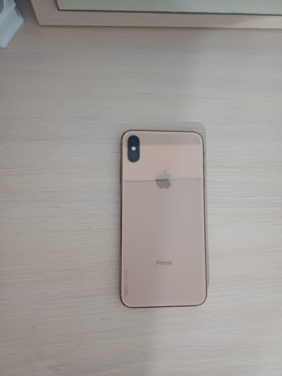 Продам iPhone Хsmax