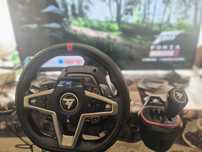 Висококачествен гейминг воланTHRUSTMASTER T248 +шифтър Thrustmaste