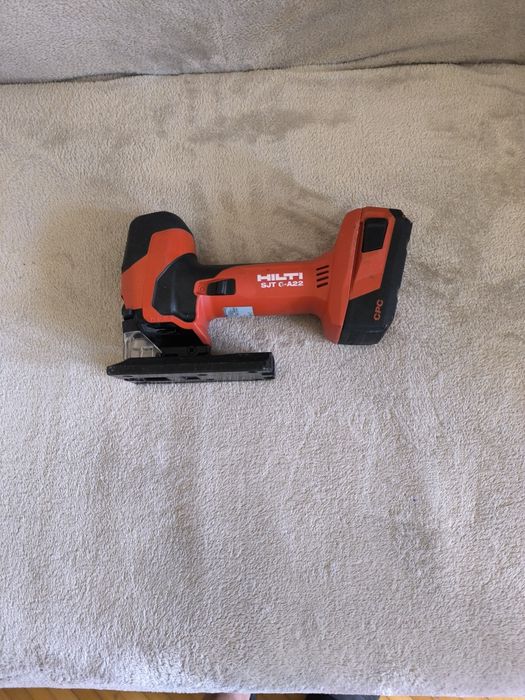 Fierăstrău Pendular Hilti SJT 6A22