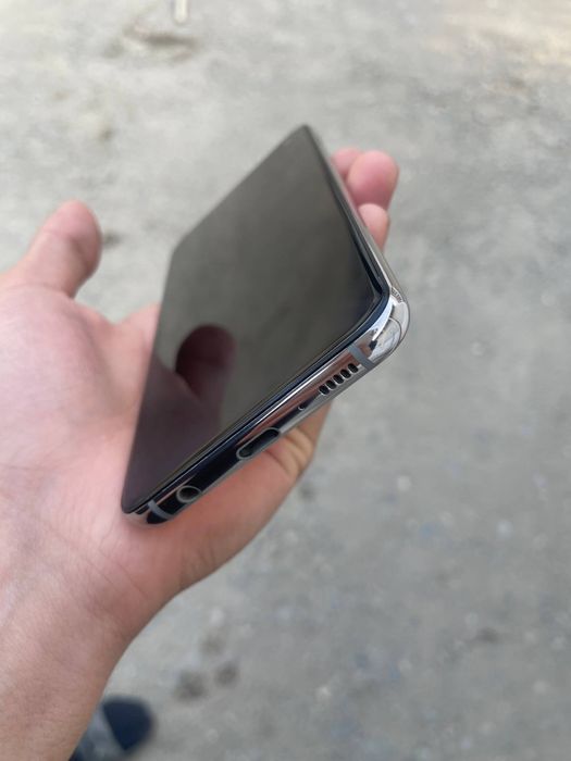 Samsung s10e sotiladi
