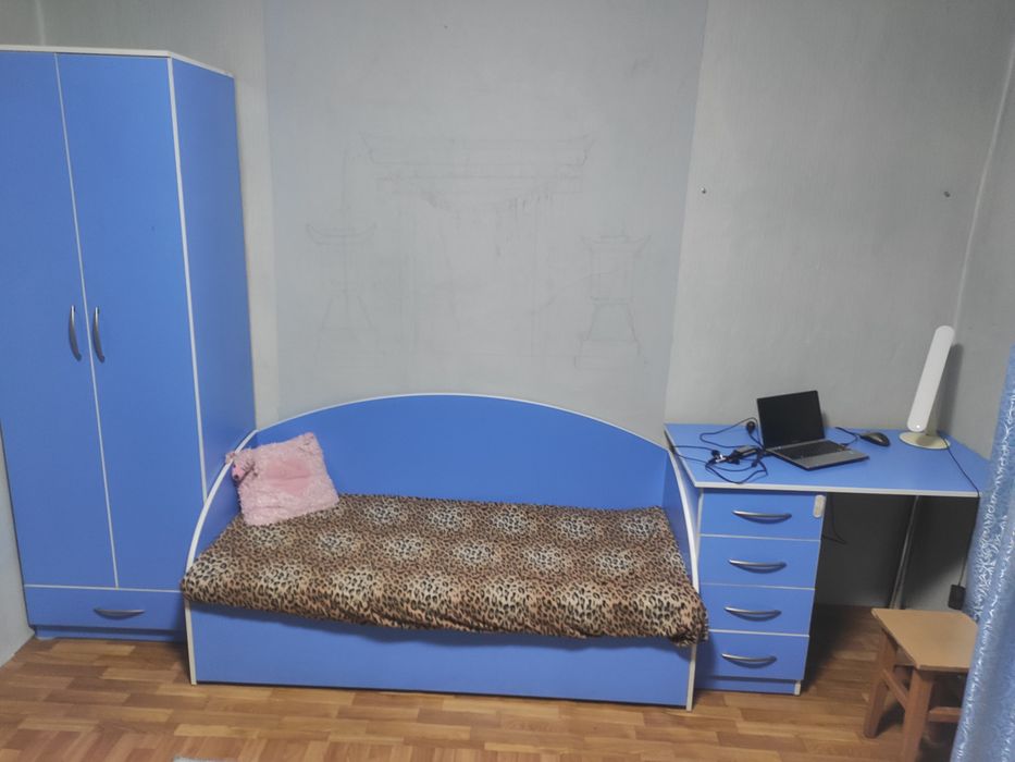 Продам мебель детскую