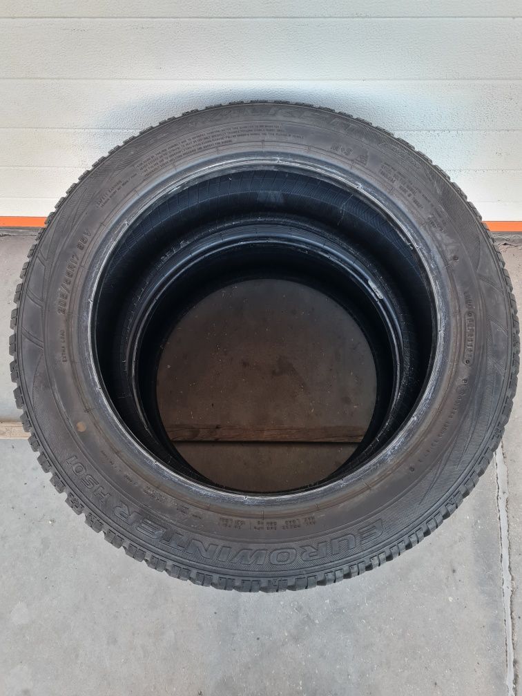 Зимни гуми 2 броя FALKEN EuroWinter HS01 205 55 R17 дот 3220