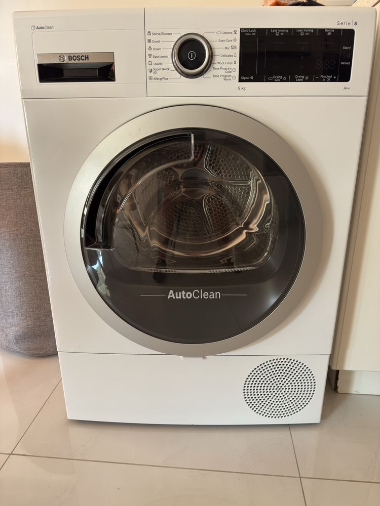 Сушилня Bosch auto clean serie 8 9kg