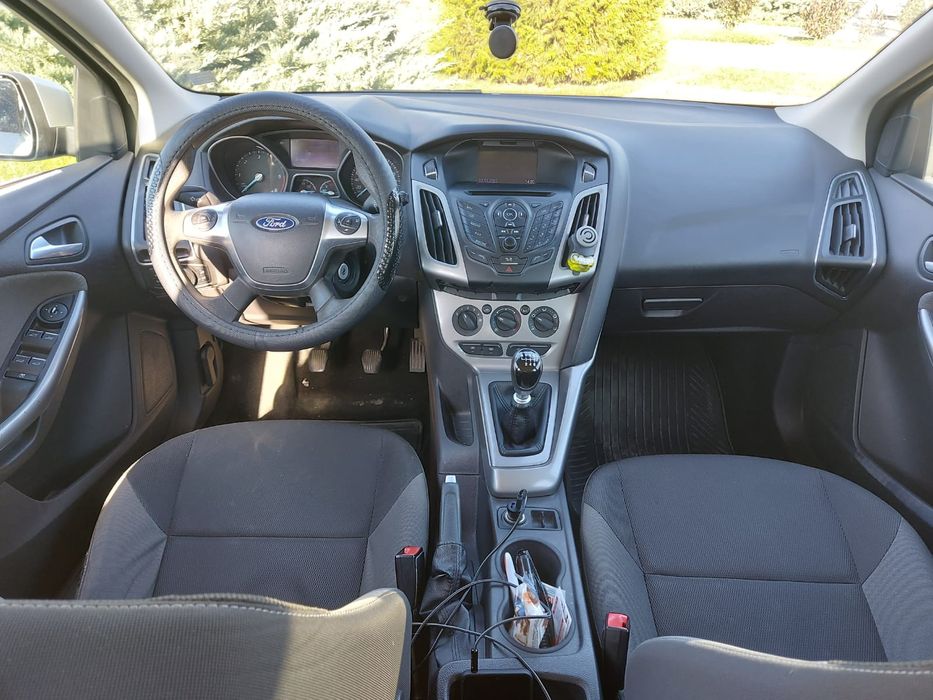Vând Ford focus,anul 2012, euro 5,1.6 Tdci, adusă pe roti din Germania