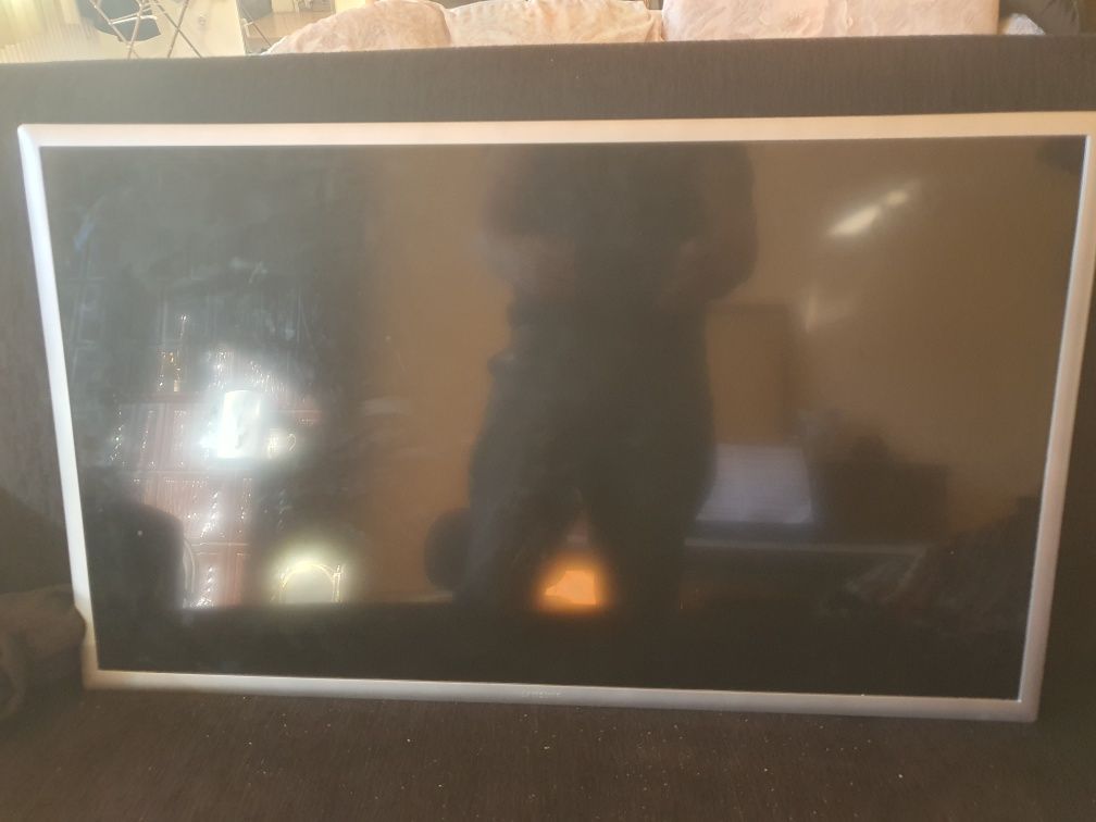 Plasma & led.  samsung display LCD spart