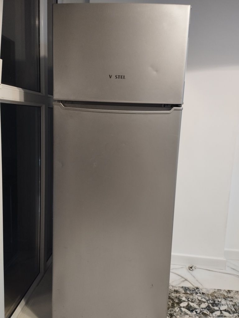 Продам холодильник Vestel в хорошем состоянии