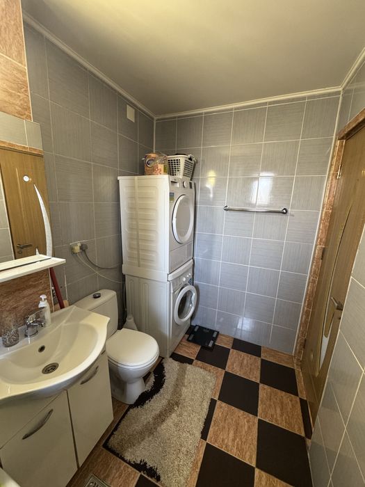 Apartament de vanzare ostra