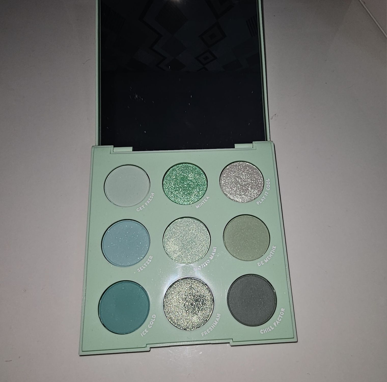 Тени Colourpop Mint to be, Lime Crime Prelude Chroma