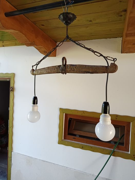 Lampa , Lustra artizanala