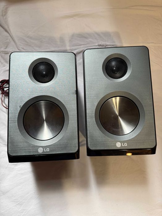 LG XAS66F тонколони + усилвател