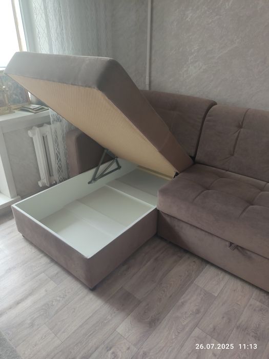 Диван угловой новый