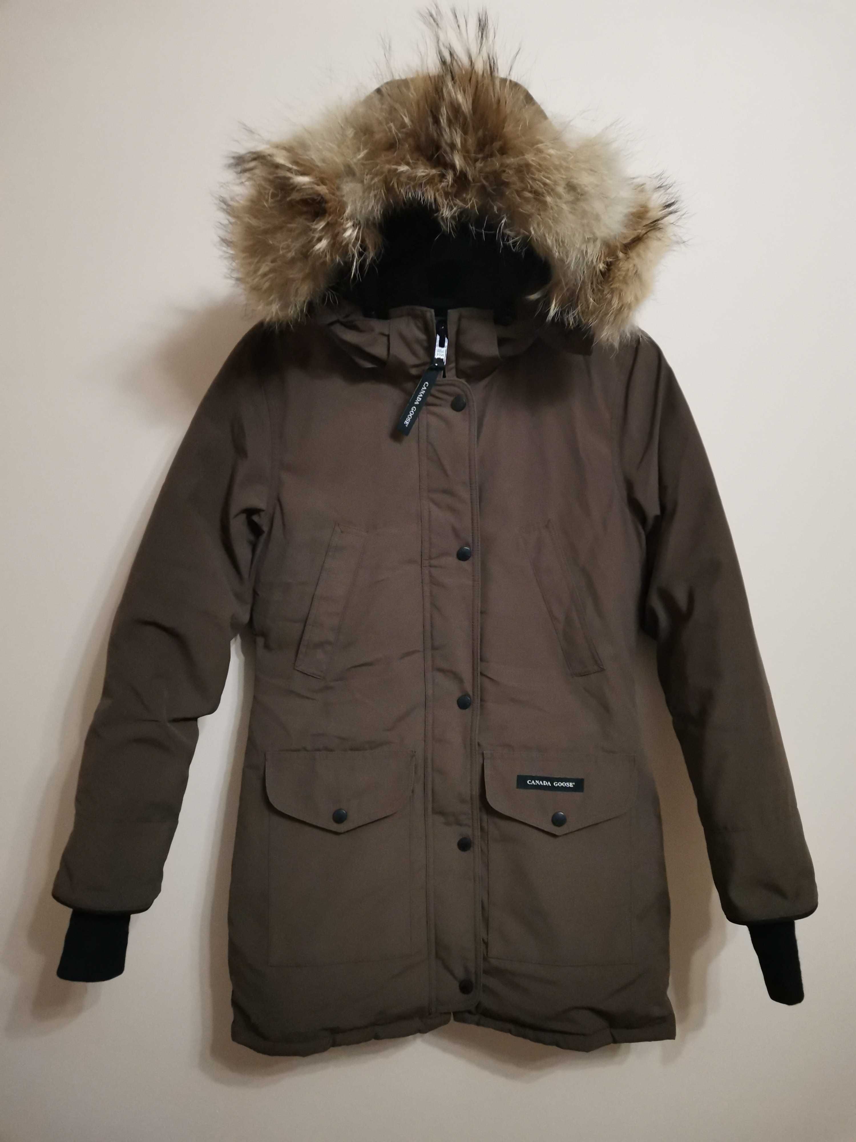 Canada Goose Women's Trillium Parka.