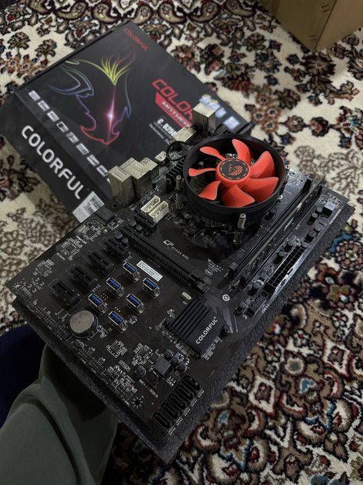 Plata Colorful B250A btc v21. Xolati yengide aybi yoq, srochna sotilad