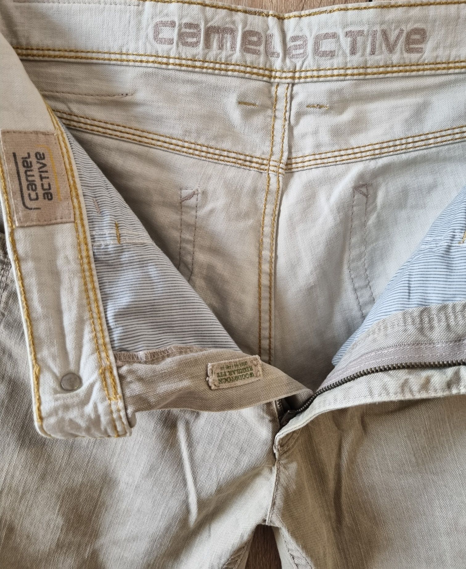 Pantaloni Camel Activ