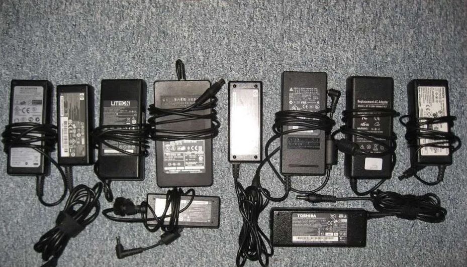Alimentator laptop