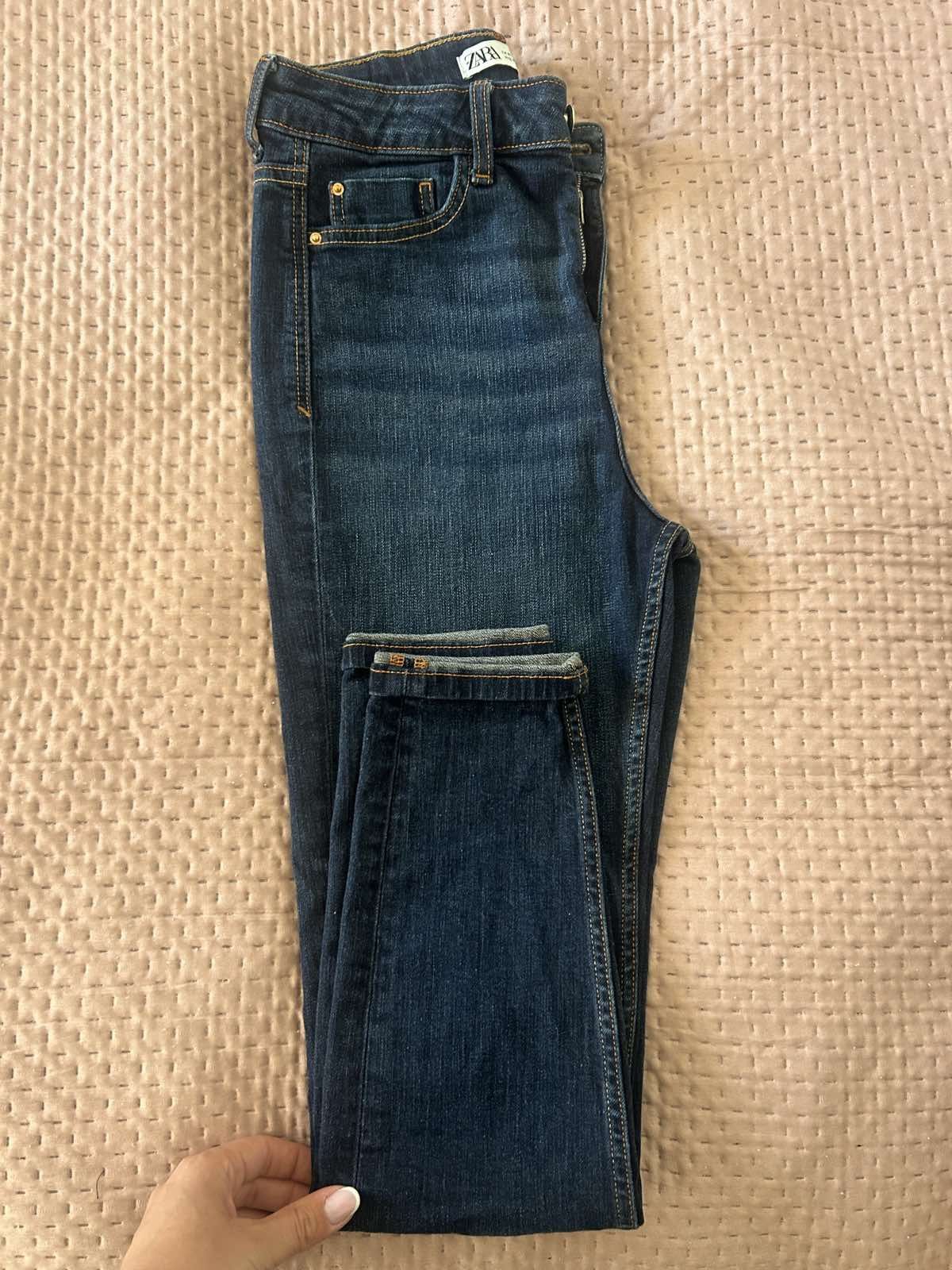 Дънки  цвят,сини Zara
