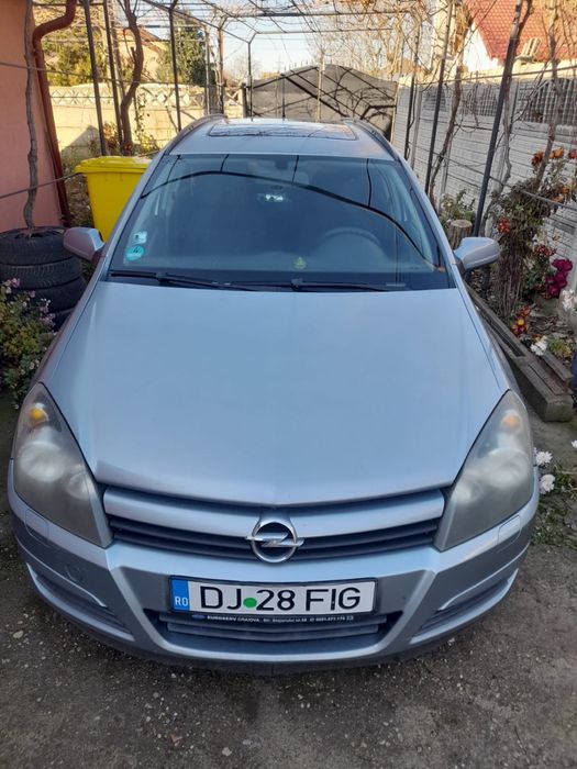 Vând Opel Astra H