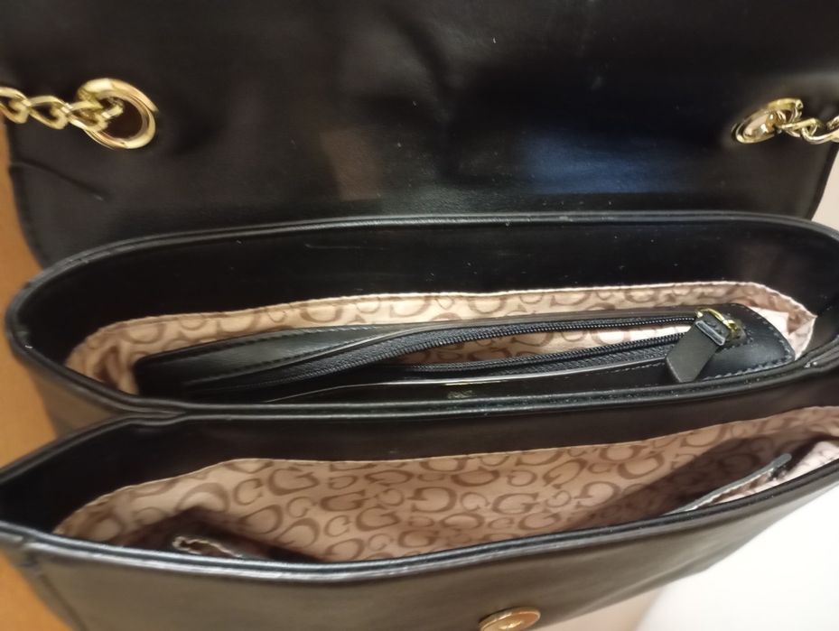 GUESS дамска чанта