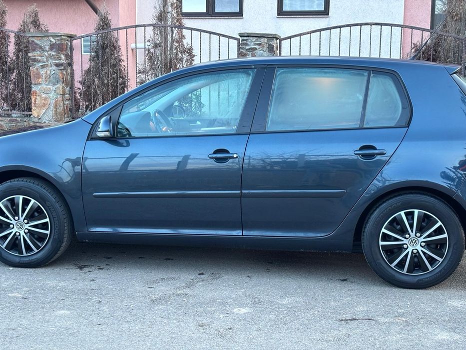 Vand Volkswagen Golf 5 1.6 Mpi fab 2007 Model GOAL Import Germania
